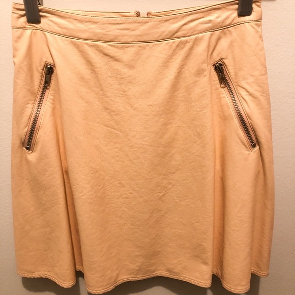 ON TWELTH BOUTIQUE Soft Pleather miniskirt - Picture 1 of 2
